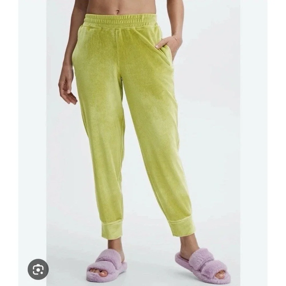 Fabletics Daria‎ Womens Velour Jogger Pants Acid Green XXL